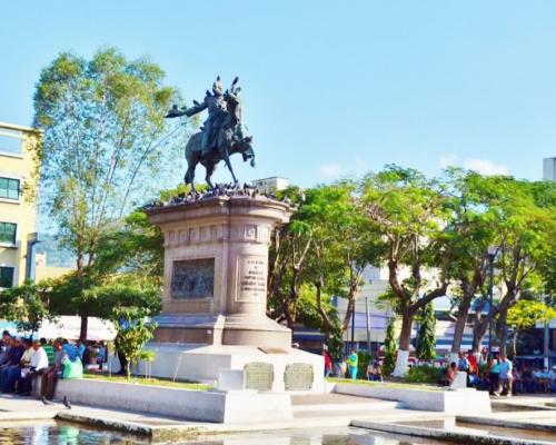 Plaza Cívica Capitán General Gerardo Barrios